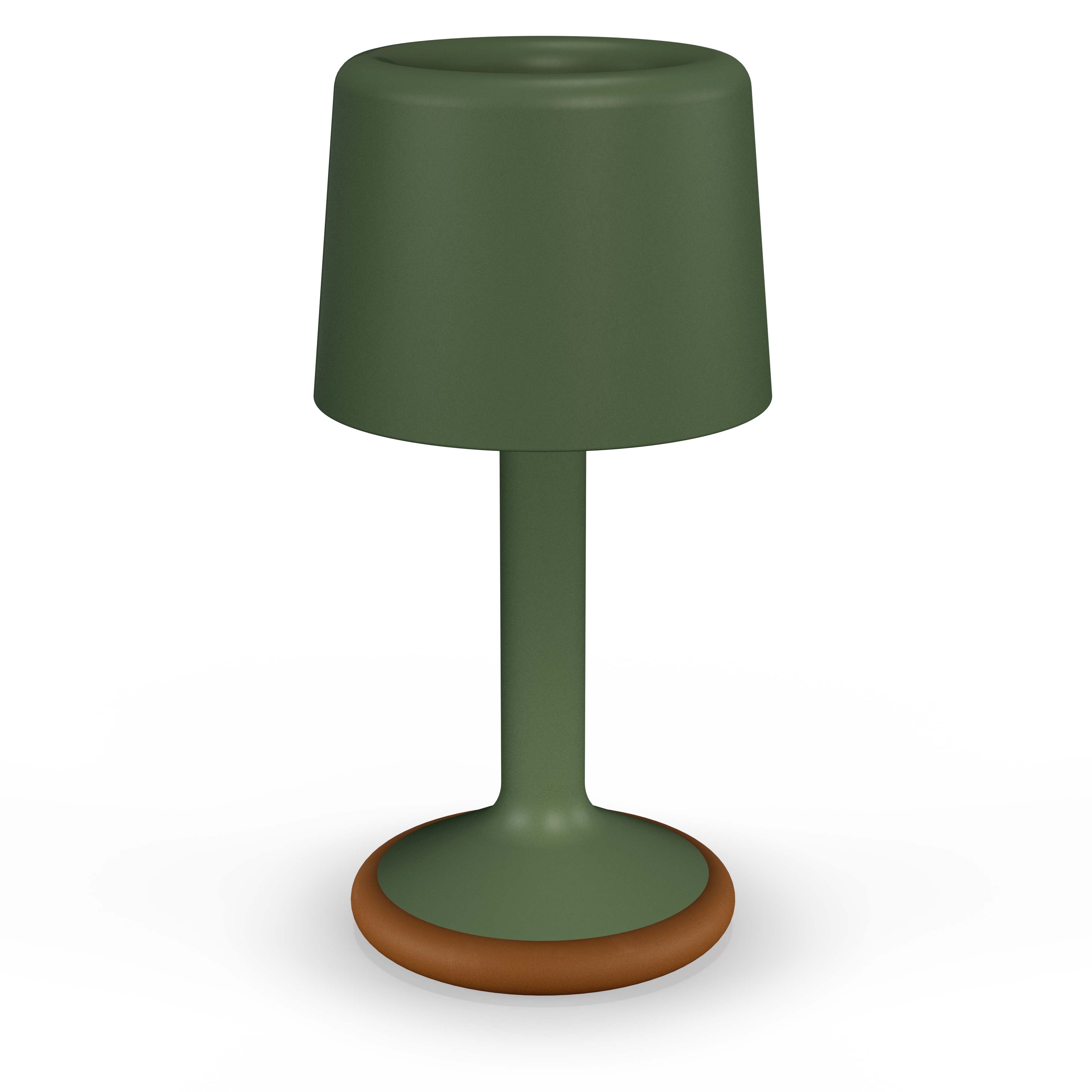 Luu Solar Powered Portable Lamp