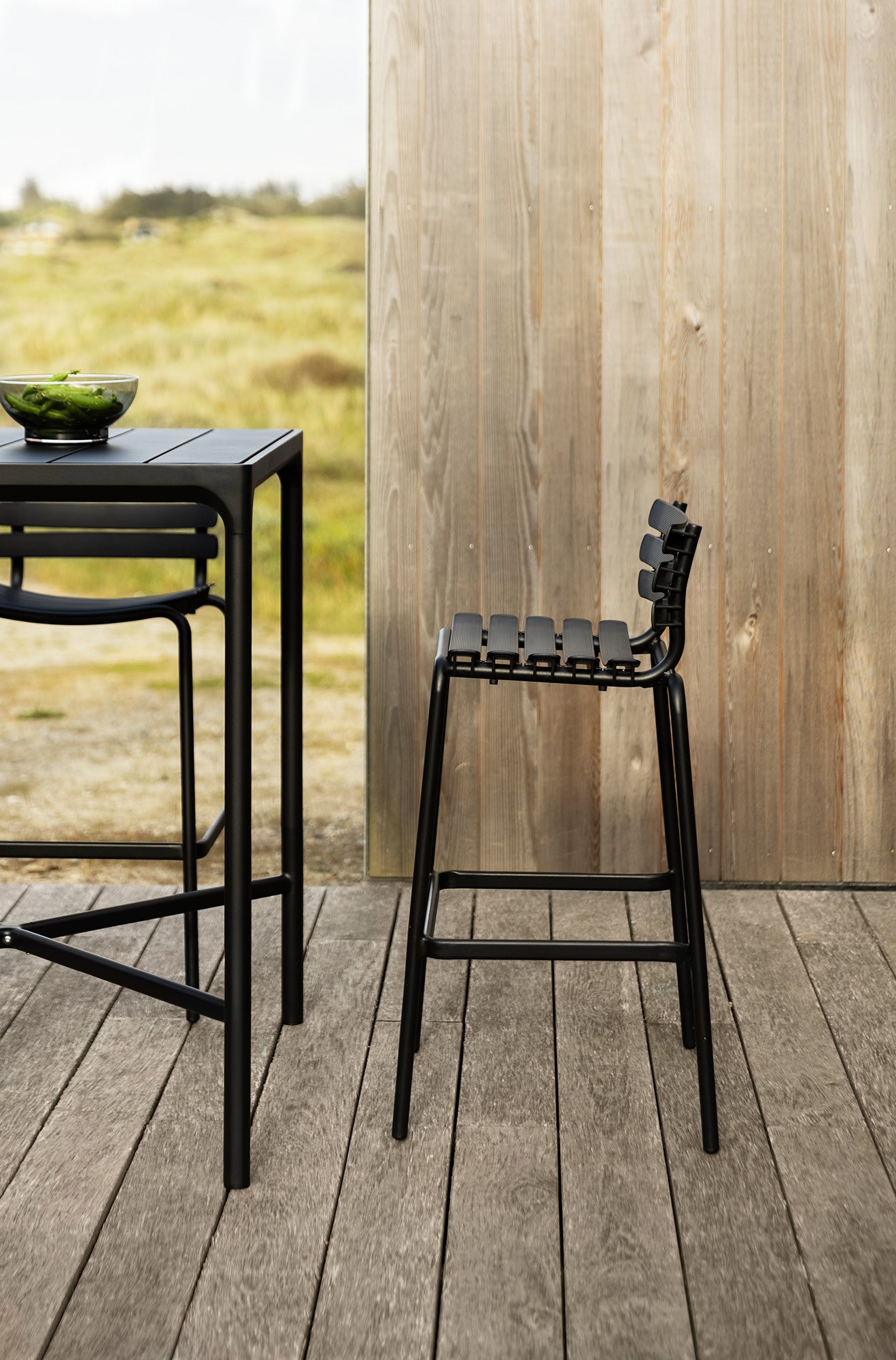 ReClips Outdoor Bar Stool