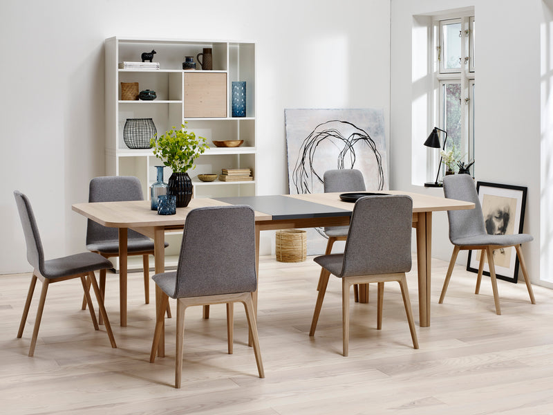 Skovby SM 28 Dining Table Extendable