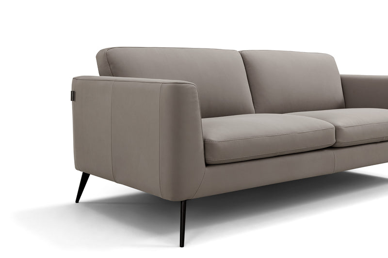 Aria Loveseat