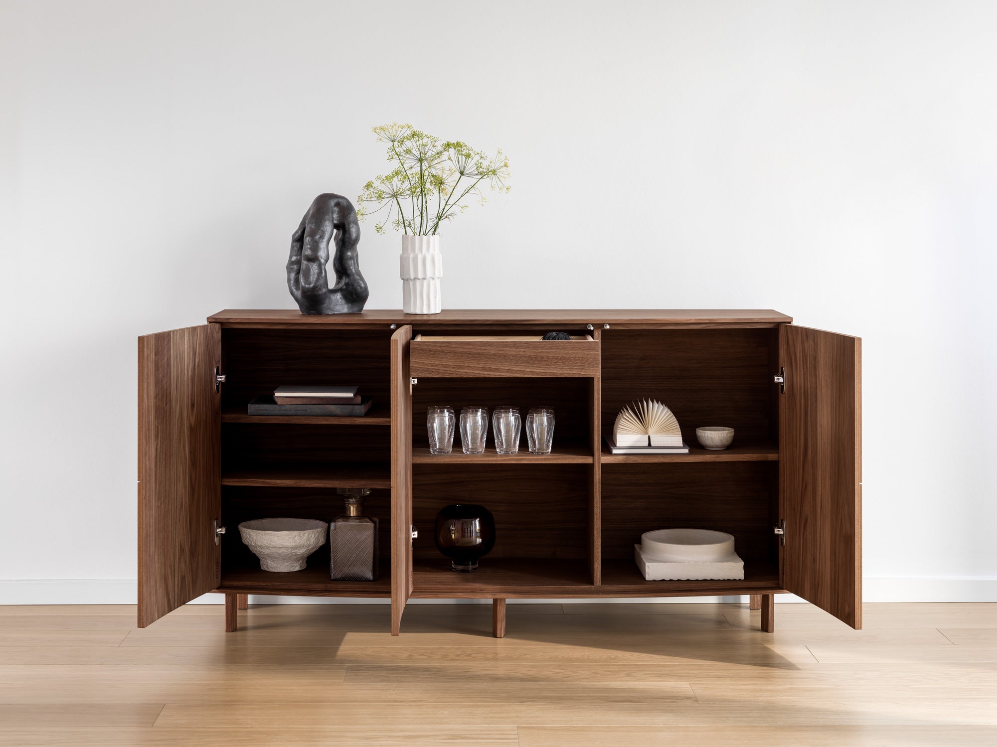 SM 413 Sideboard with adjustable shelves and drawer