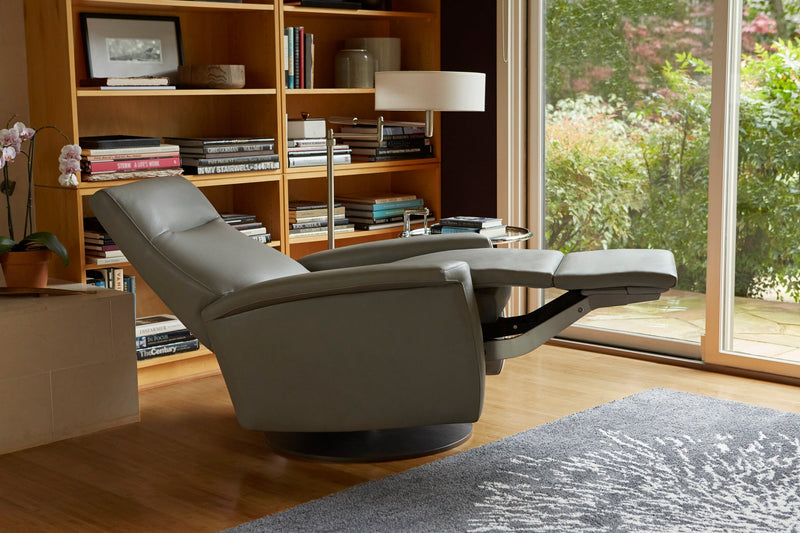 American Leather Comfort Recliner Fallon Lifestyle Image warm environment GALLERY