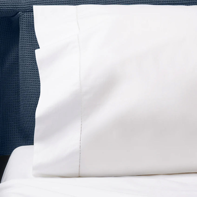 American Leather Comfort Sleeper Pillow Case Detail
