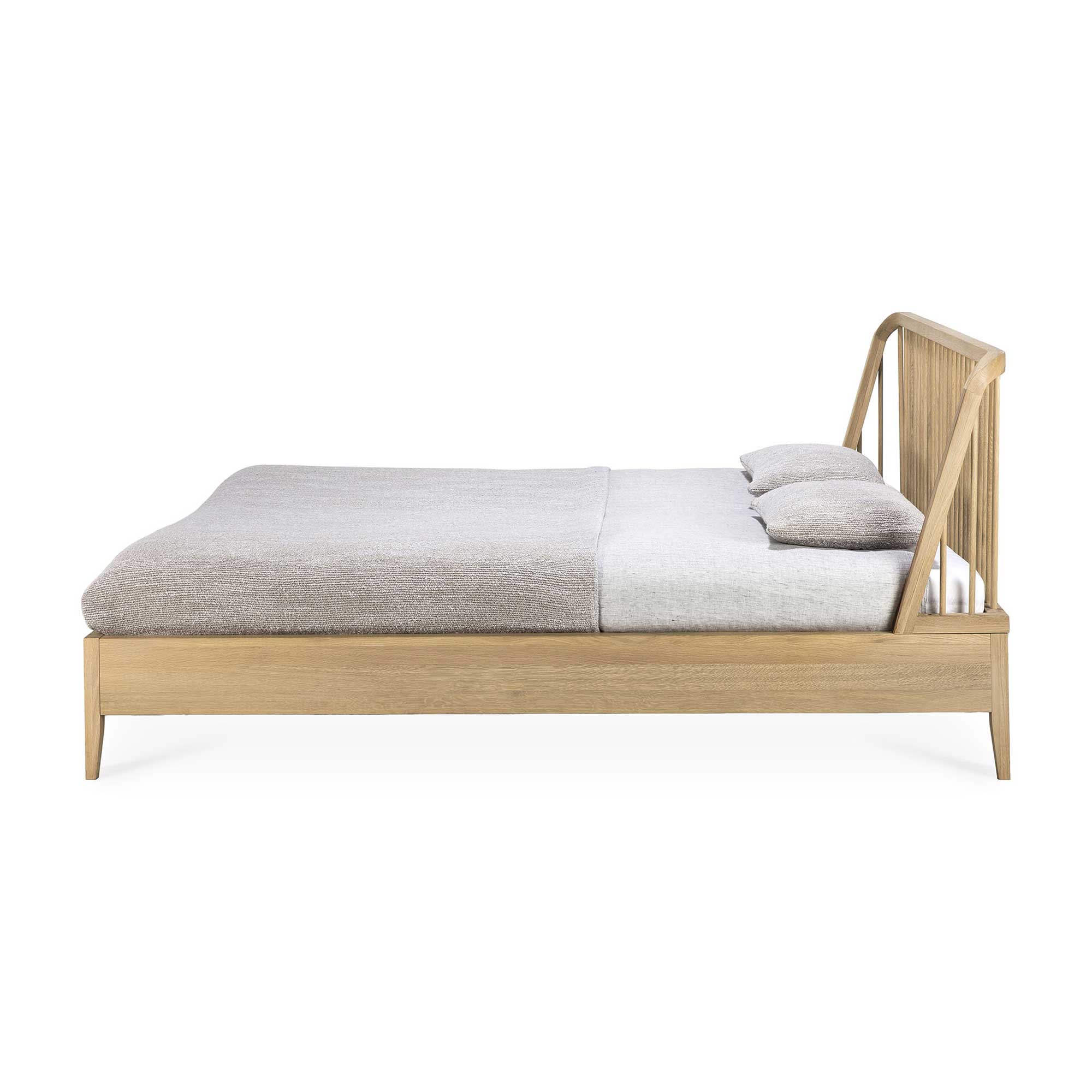 Oak Spindle Bed