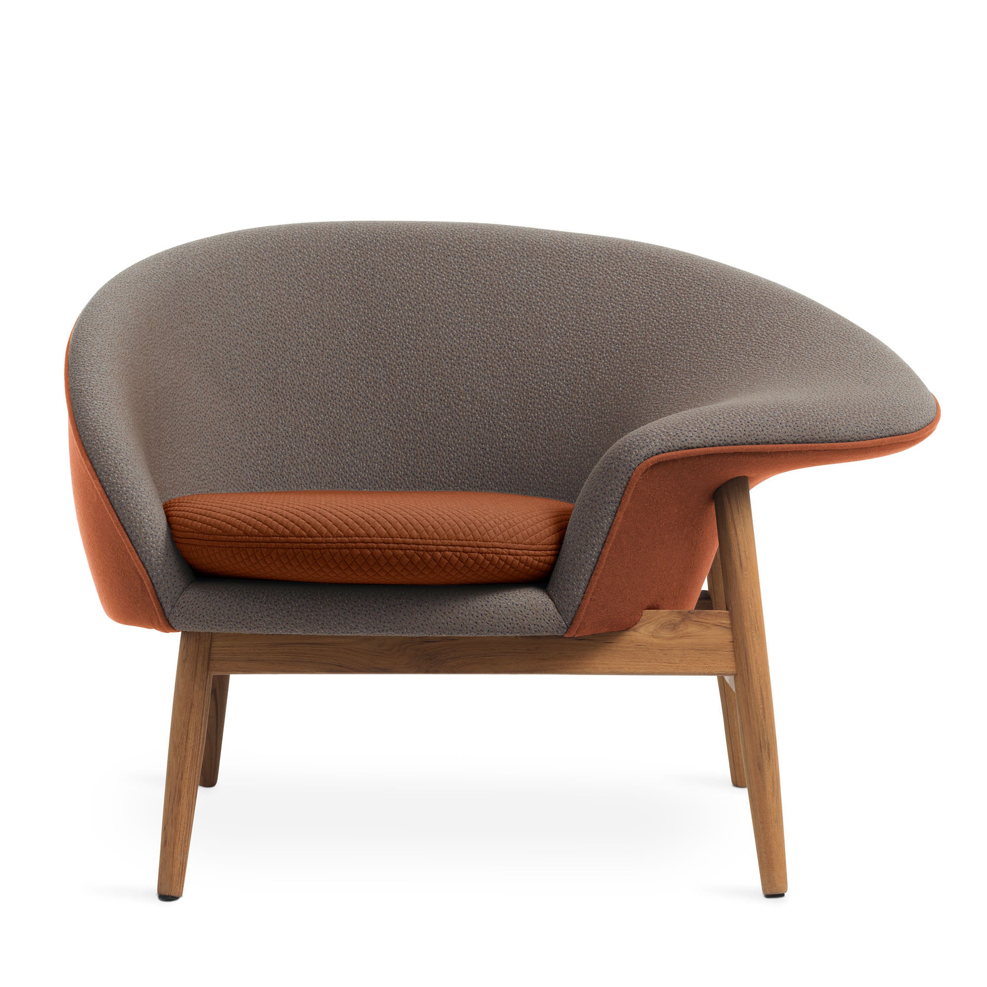 Fried Egg Chair by Warm Nordic