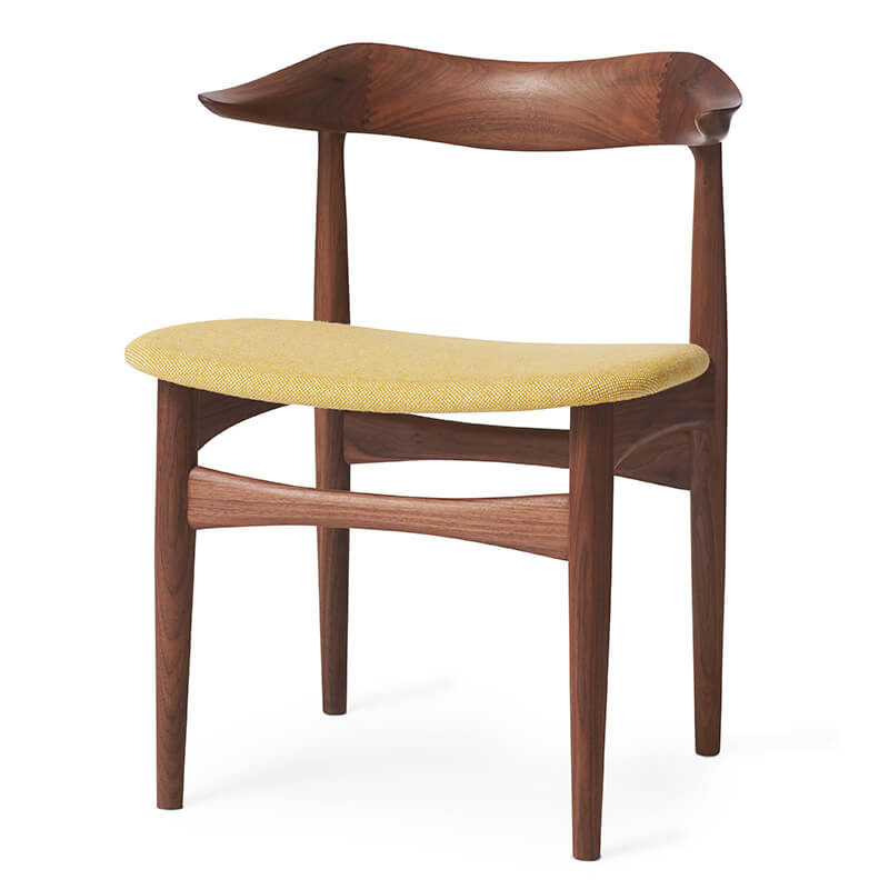 warm nordic-cowhorn-dining chair-walnut-Hallendal 65 407-vanilla Hansen Interiors