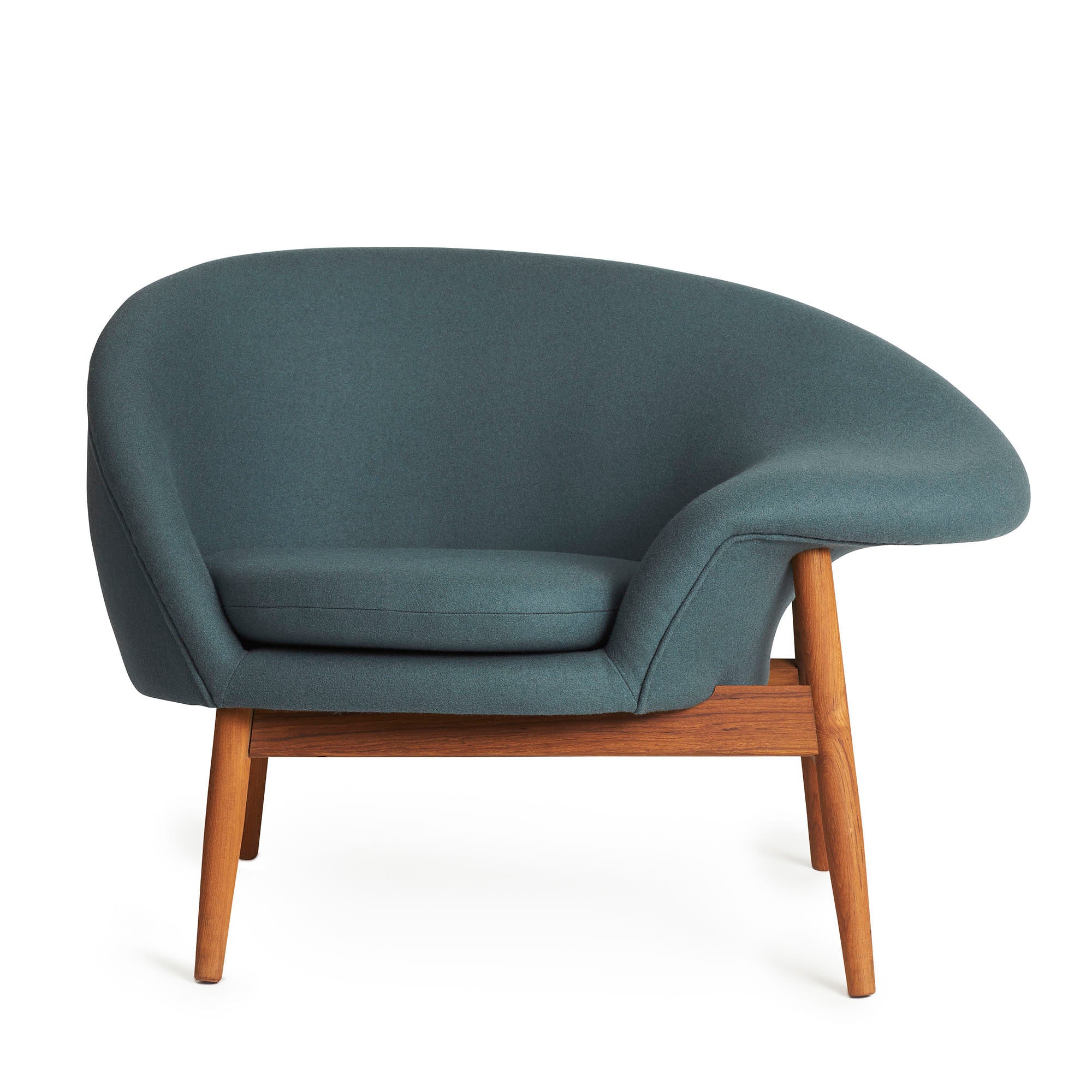 Fried Egg Chair by Warm Nordic