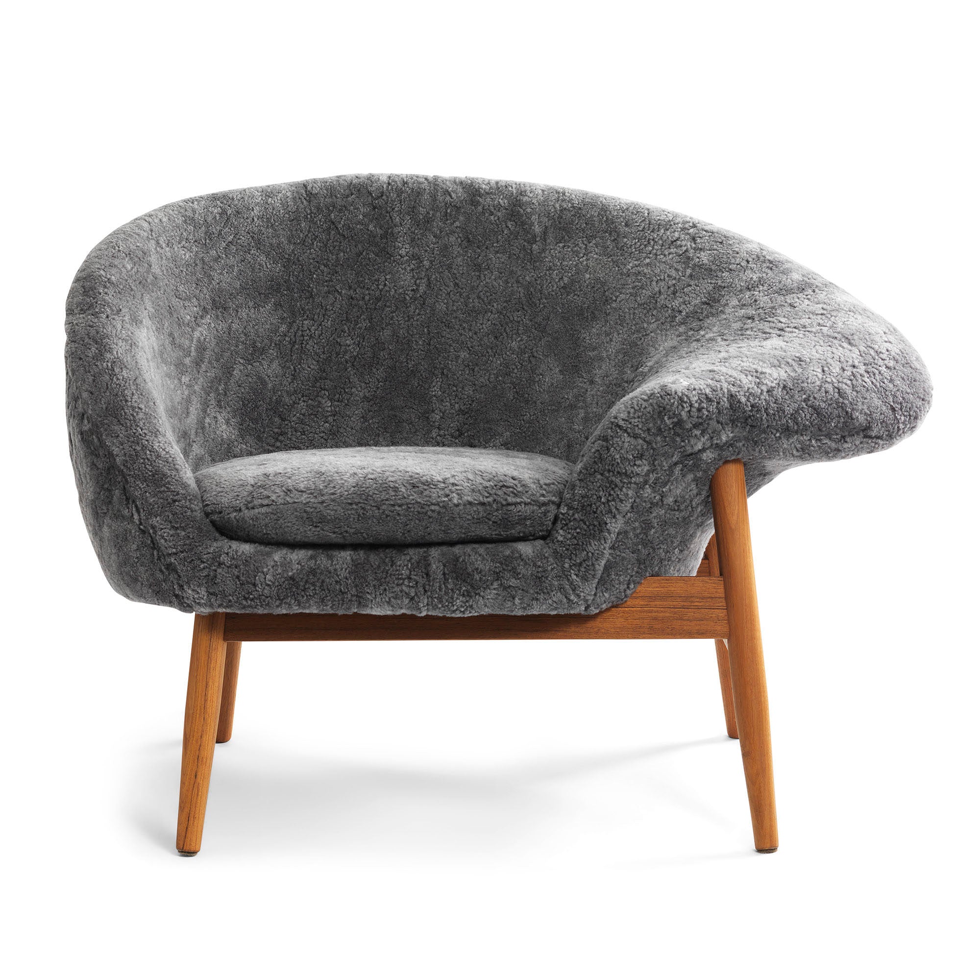 Fried Egg Chair by Warm Nordic