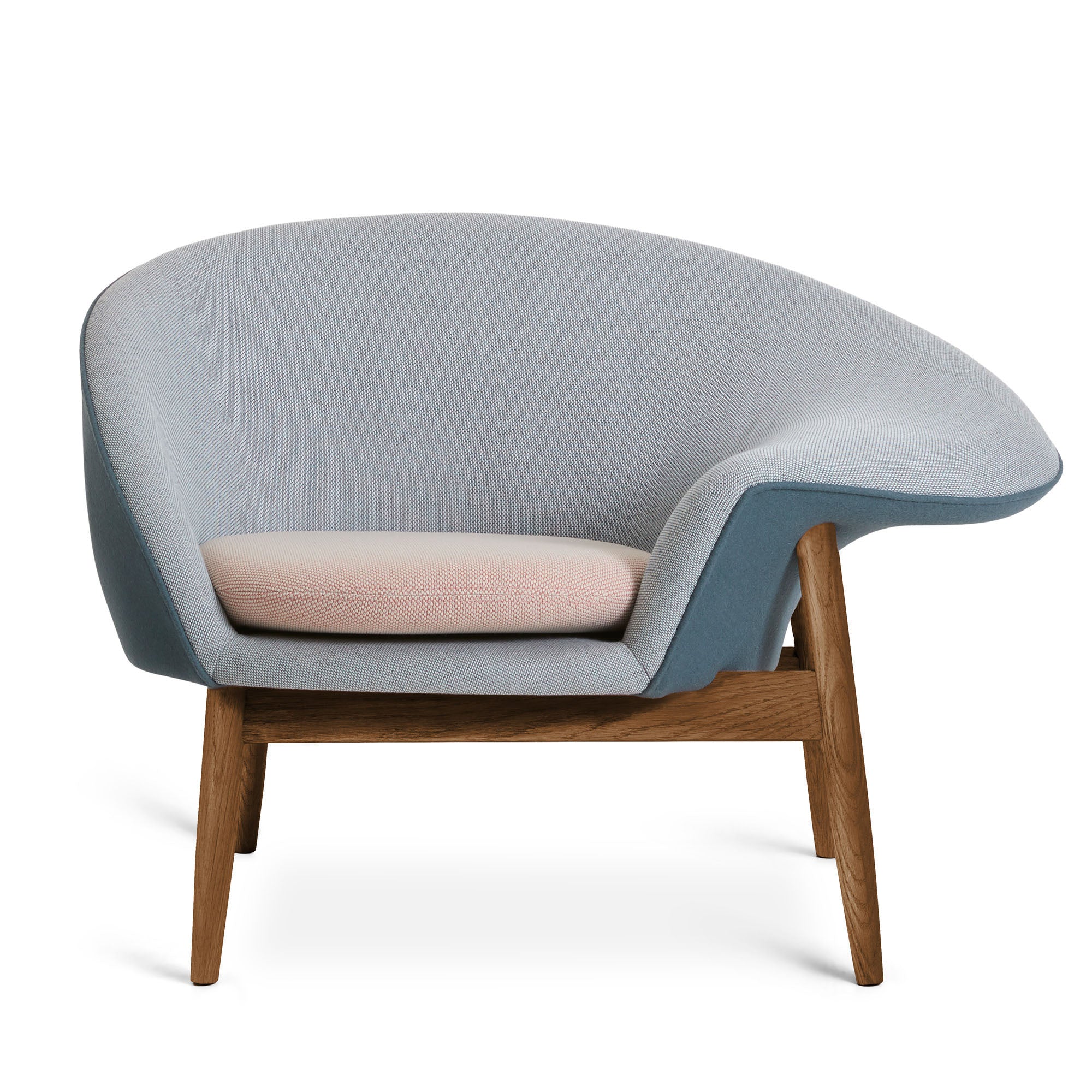 Fried Egg Chair by Warm Nordic