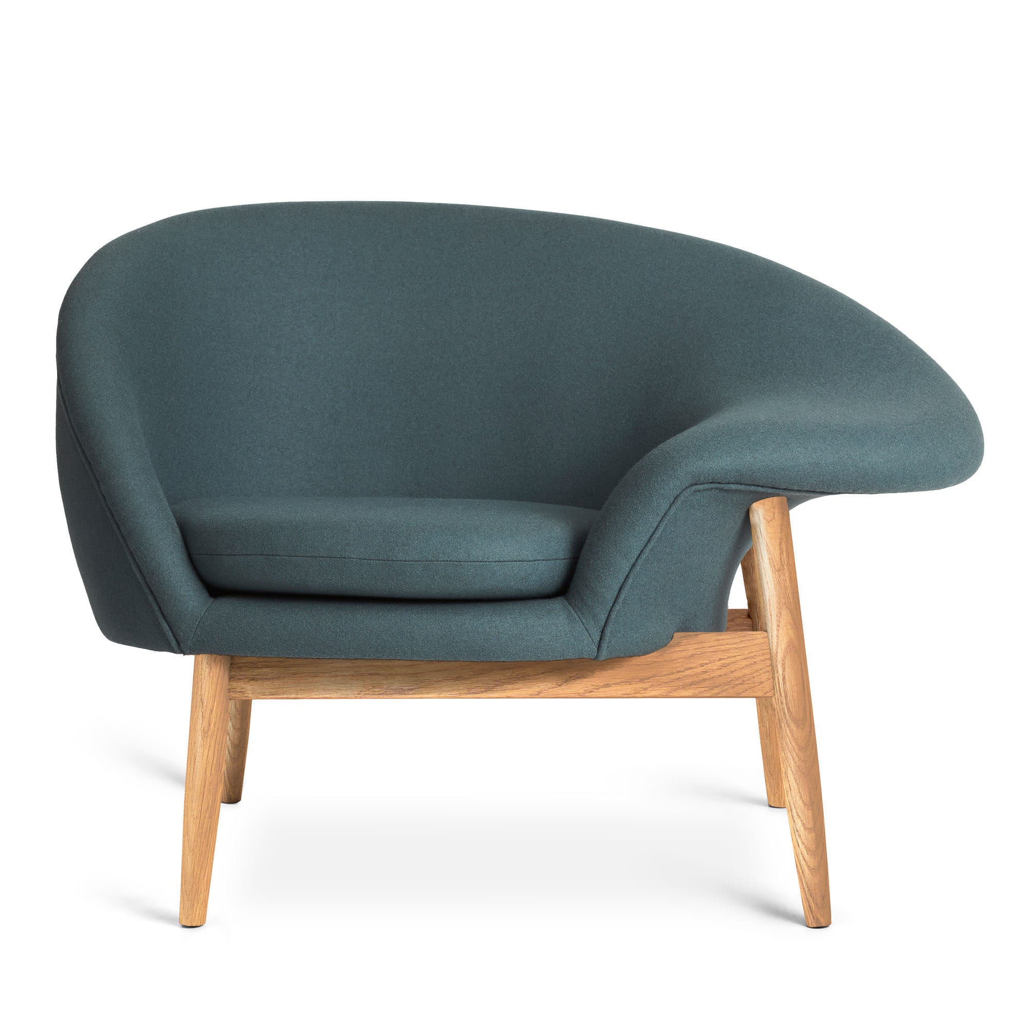 Fried Egg Chair by Warm Nordic