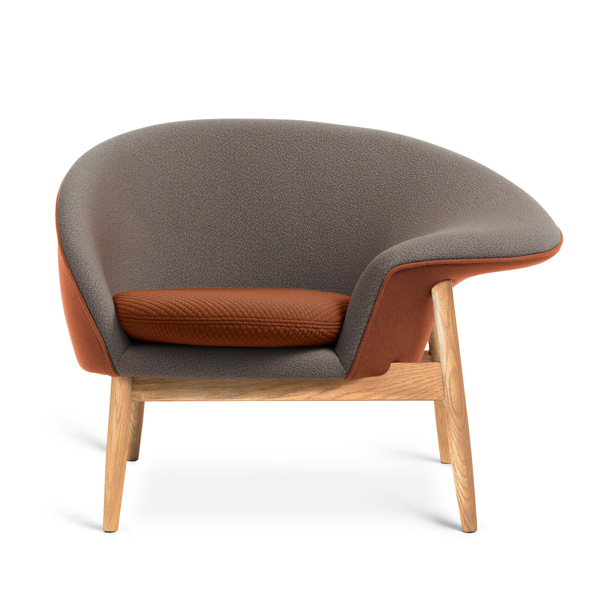 Fried Egg Chair by Warm Nordic