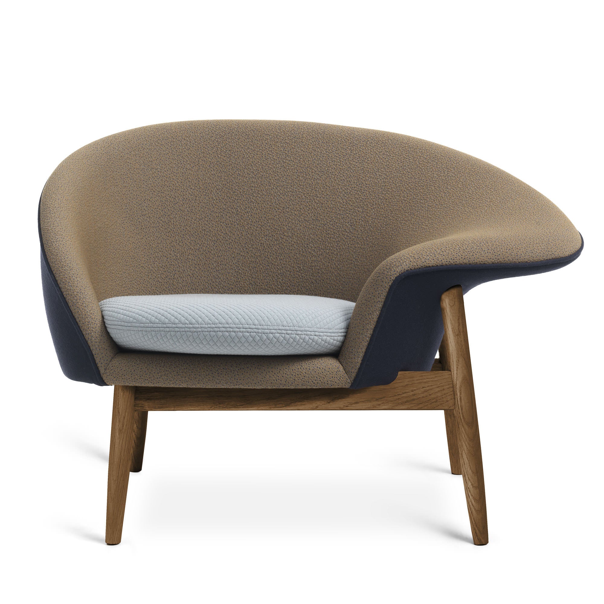 Fried Egg Chair by Warm Nordic